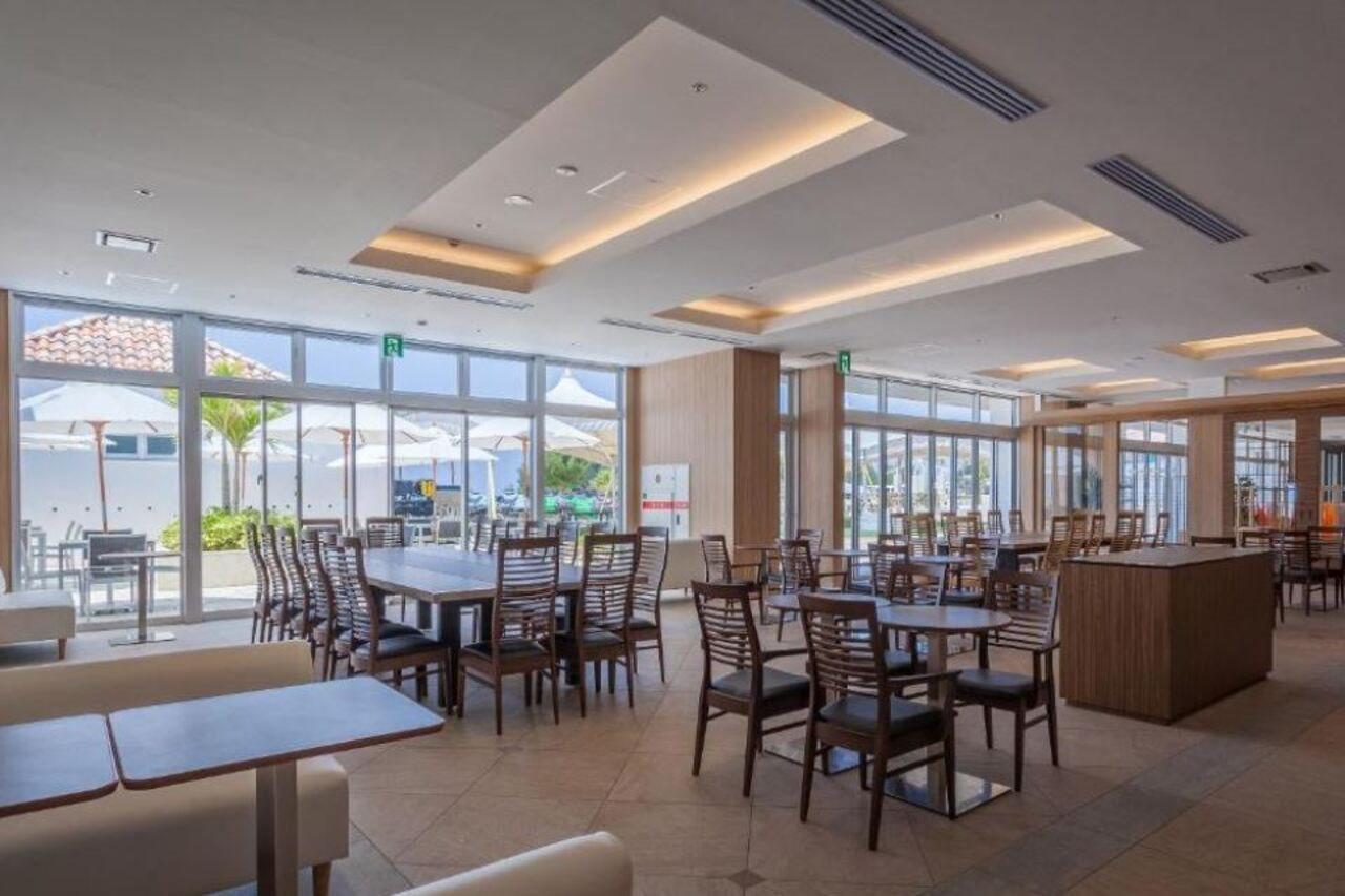 Kariyushi Lch. Resort Nago Exterior photo