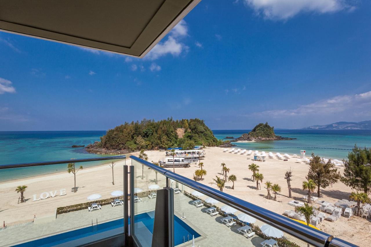 Kariyushi Lch. Resort Nago Exterior photo